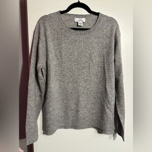 Magaschoni Heather Gray Cashmere Sweater. Size L. Never worn.